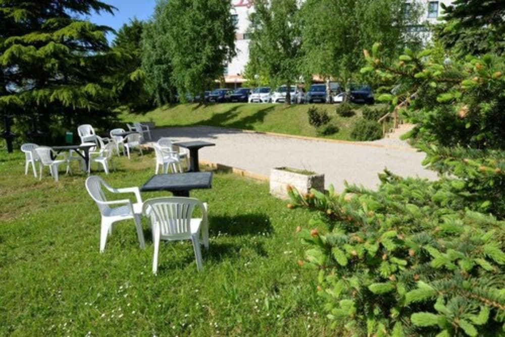 surroundings