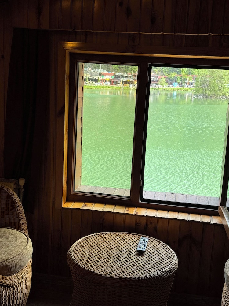 Ozkan Hotel 33/50