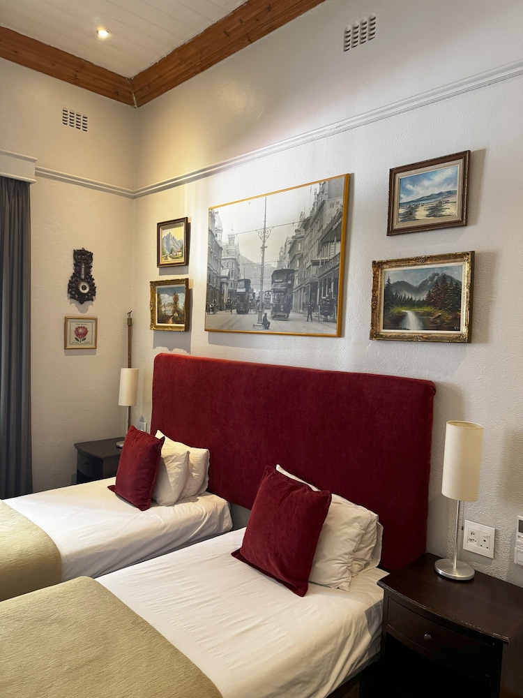 غرفة ديلوكس بسريرين منفصلين، Ashanti Guest House Gardens Hostel 5/10