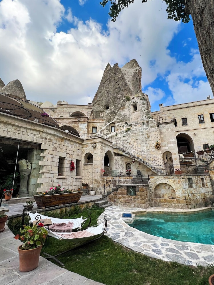 Anatolian Houses 69/73