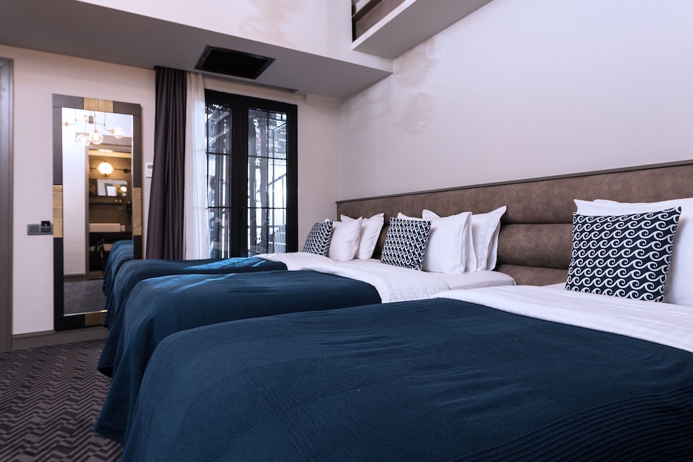 Nabu Hotel 9/69