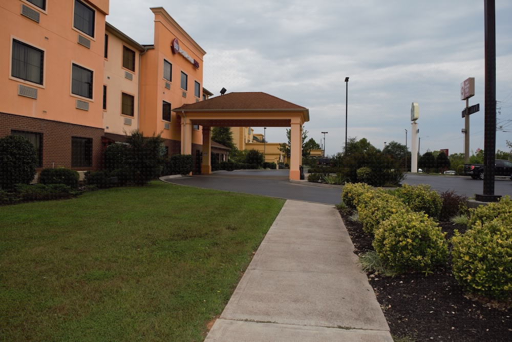 Best Western Plus Strawberry Inn & Suites 8/31