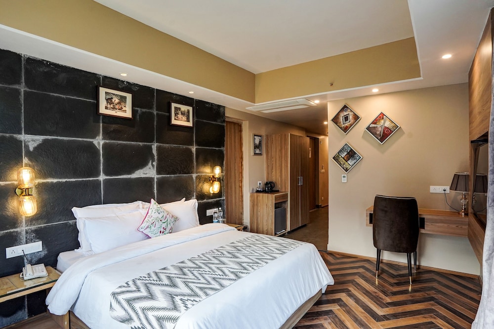 Naturevilas Sarovar Premiere Manali 25/65