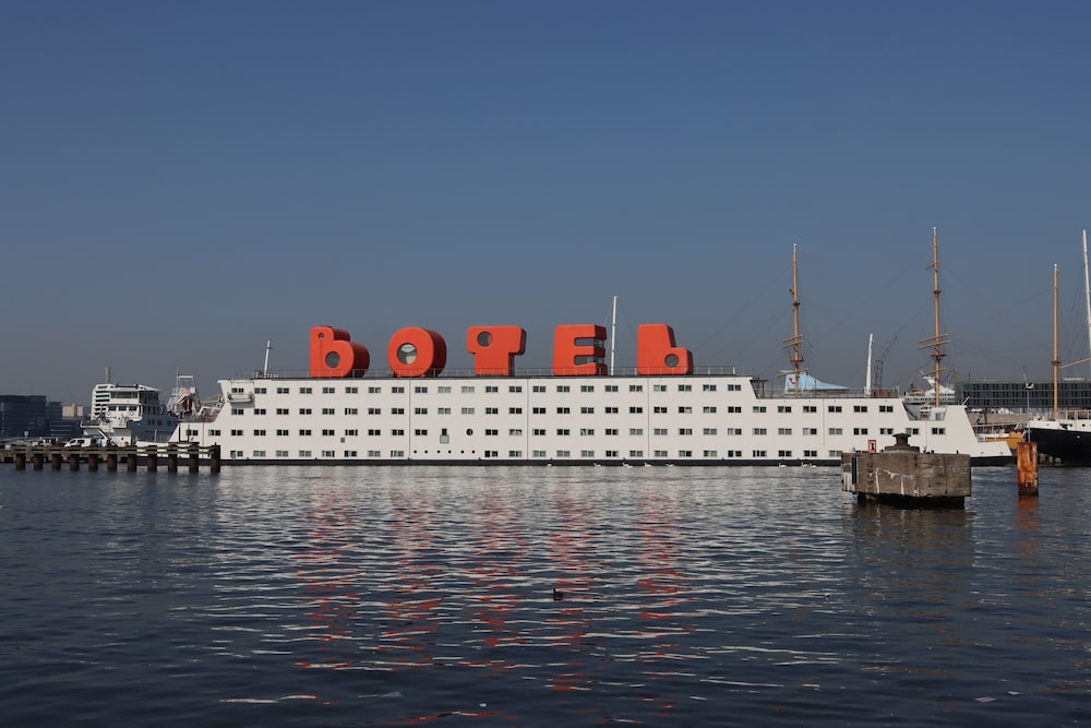 Botel 67/70