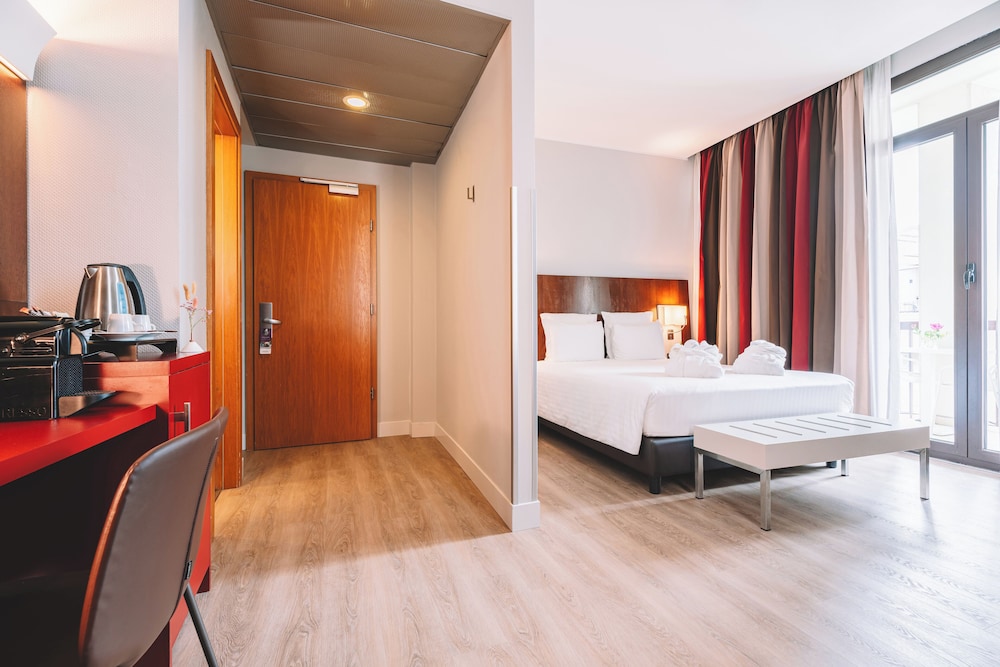Mercure Roma Piazza Bologna 22/76