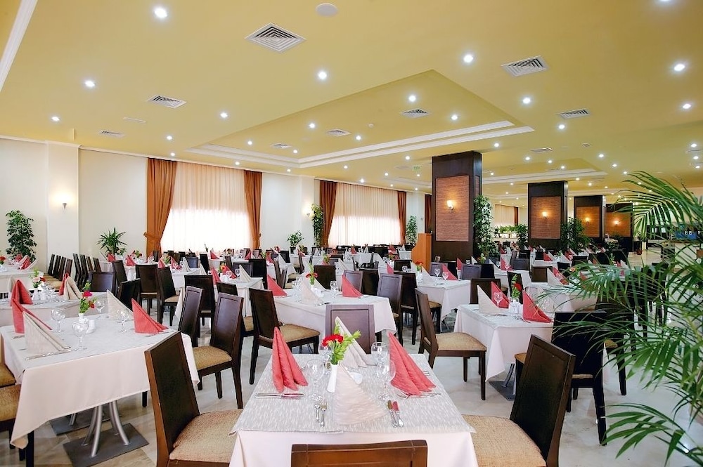 Stella Beach Hotel 44/62