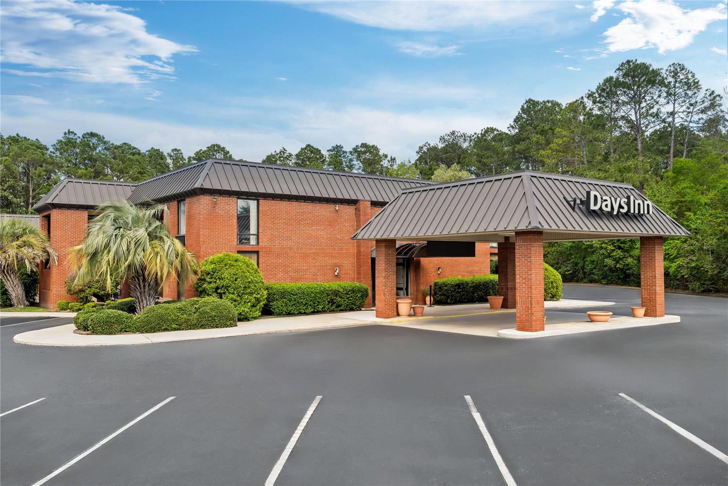 Days Inn By Wyndham Statesboro 22/22