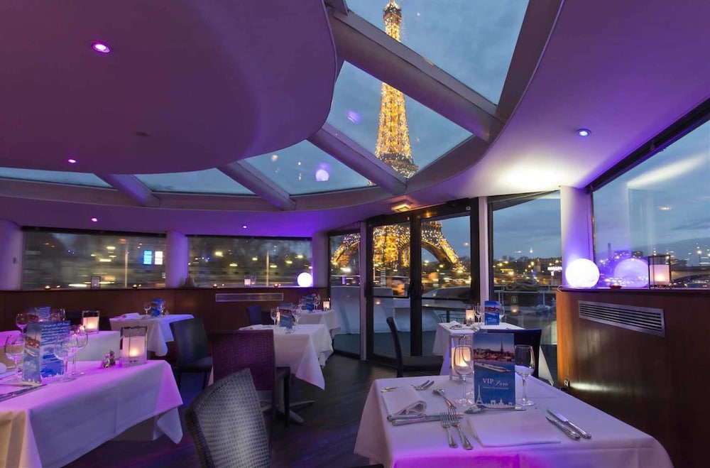 Vip Paris Yacht Hotel 34/50