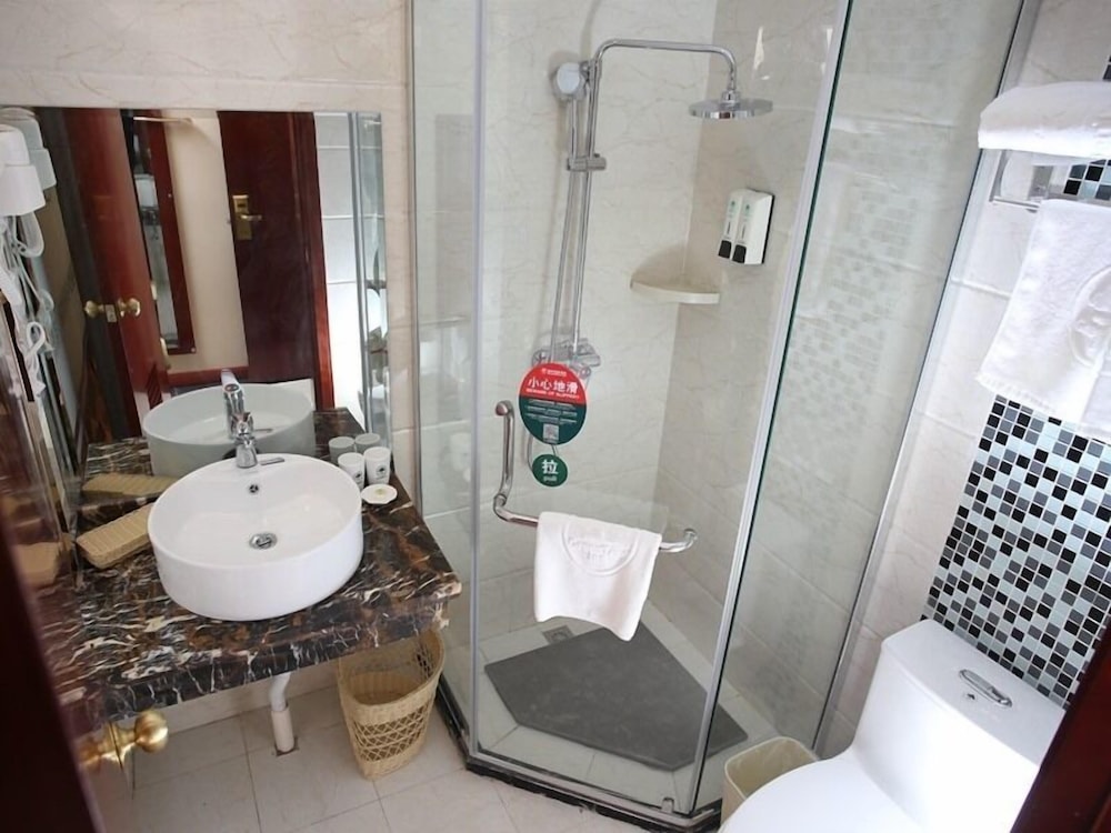 Greentree Inn Suzhou Kunshan Lujia Town Furong Road Express Hotel 49/49