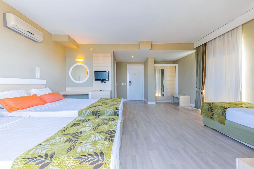 AKDORA ELITE HOTEL & SPA 44/61