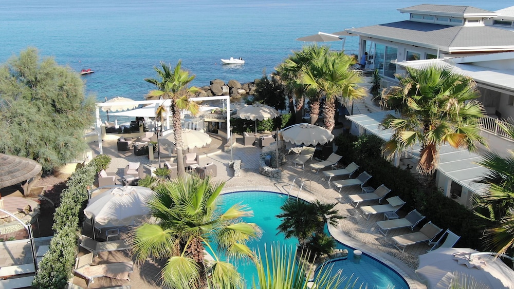 Baia Del Godano Resort & Spa 62/78