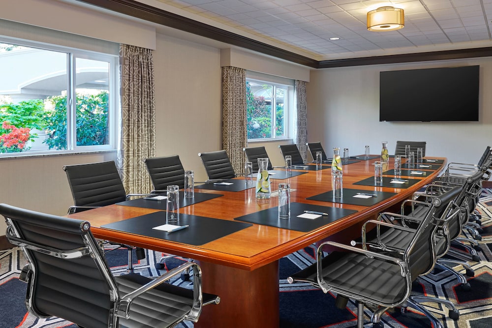 Four Points By Sheraton Bellingham Hotel And Conference Center 21/24