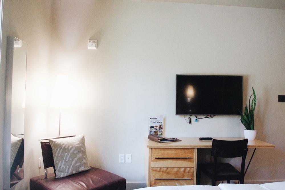 Gravity Haus Truckee-Tahoe 37/50