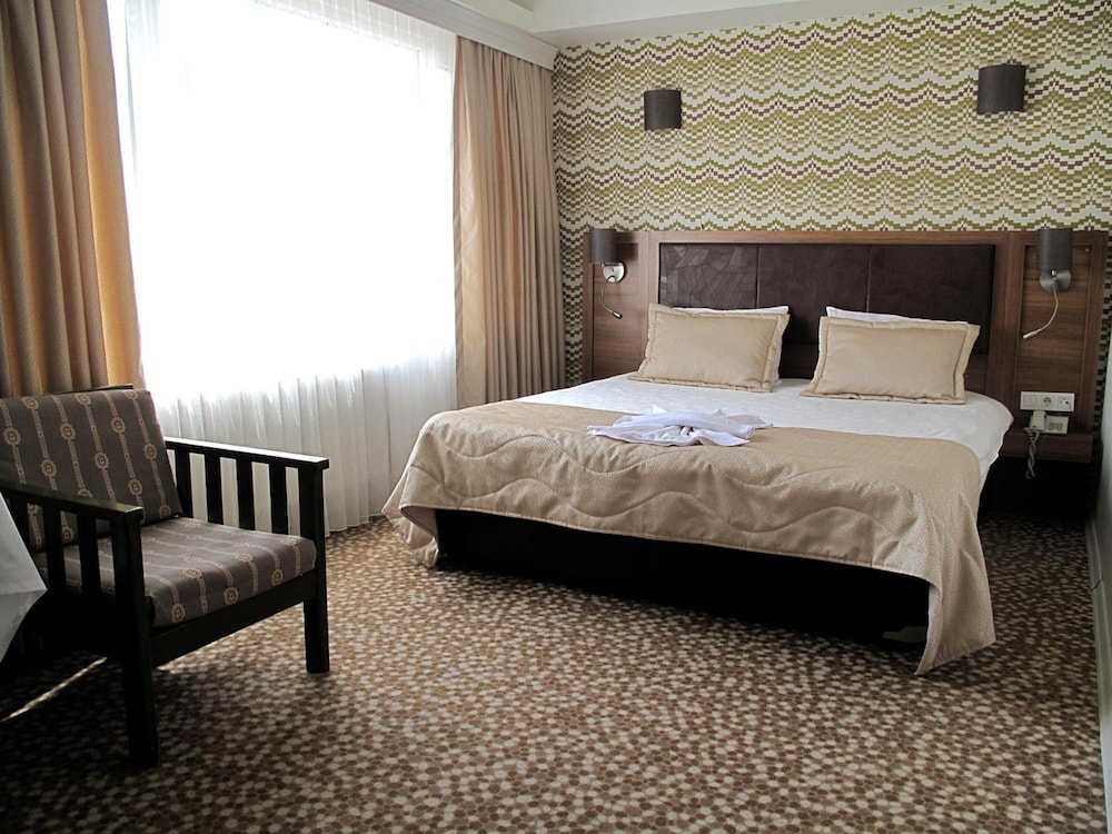 GRAND AS HOTEL 14/64