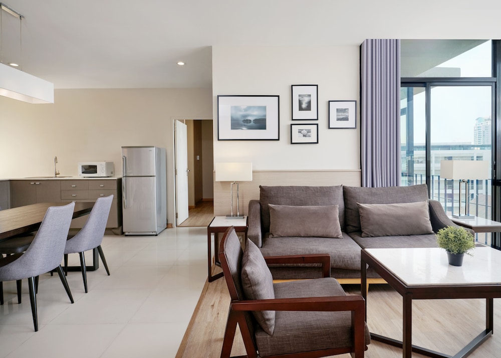 Altera Hotel And Residence Pattaya 42/62