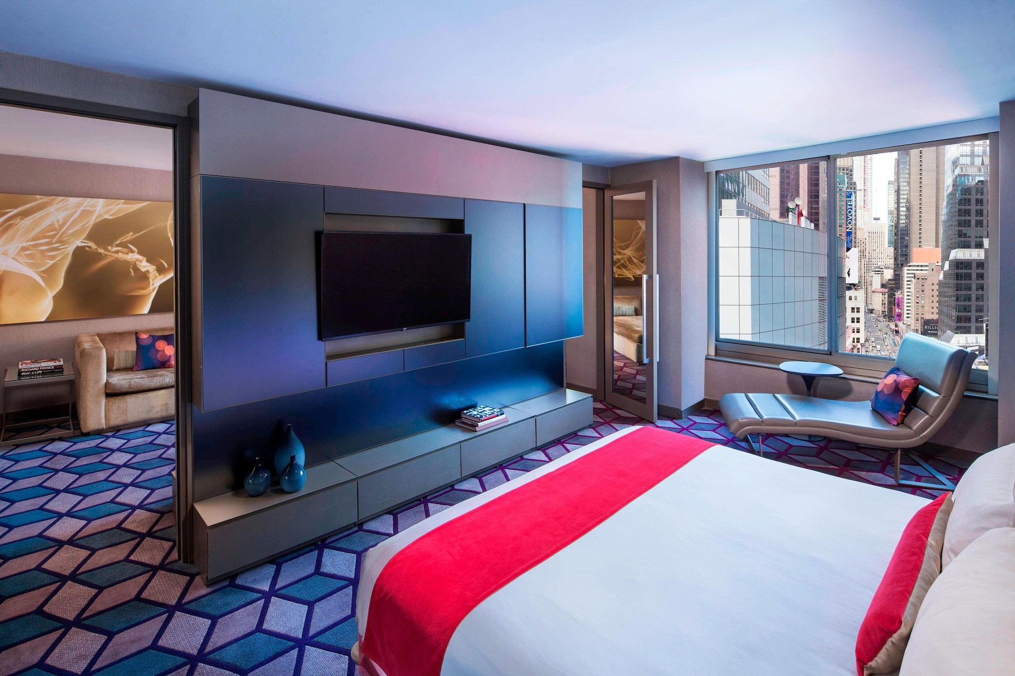 Fantastic, Suite, King Bed, Sofa