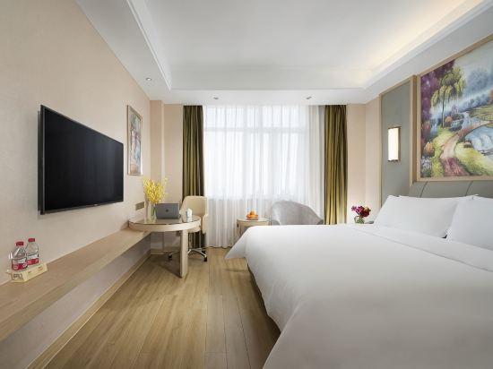 Vienna International Hotel (Tianjin Meijiang Convention and Exhibition Center) 18/35
