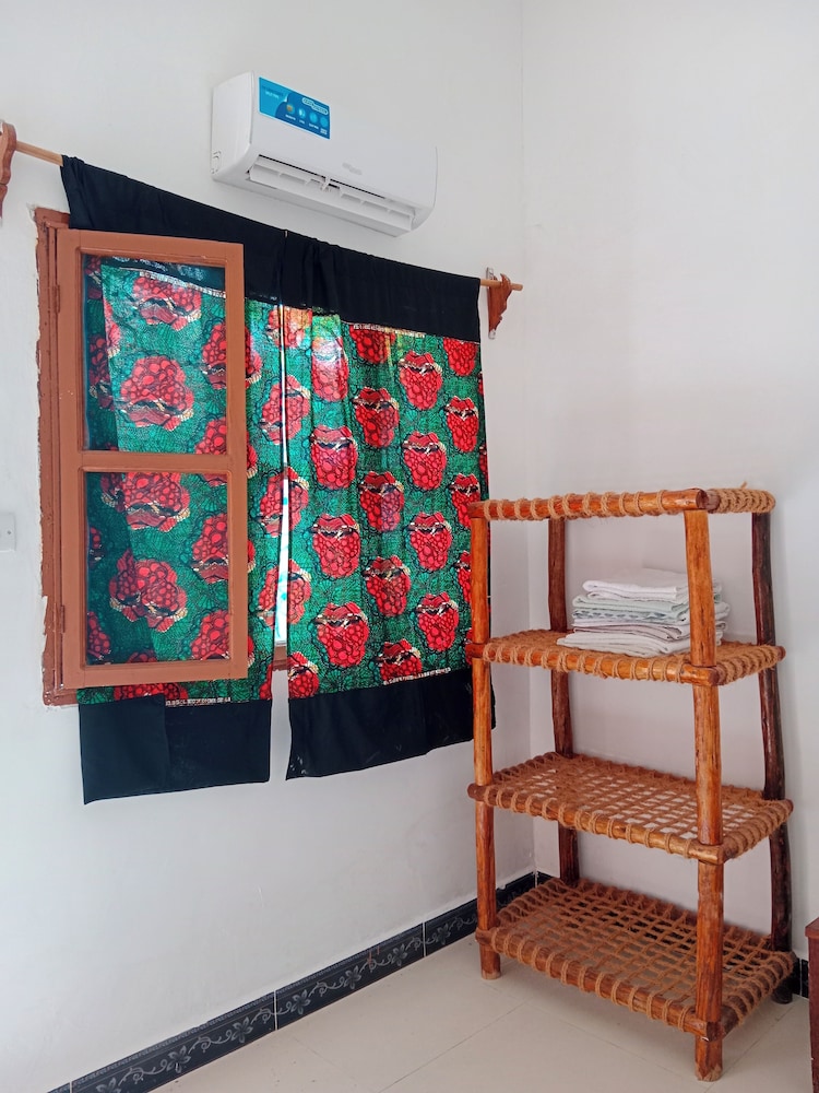 Nungwi House 20/34