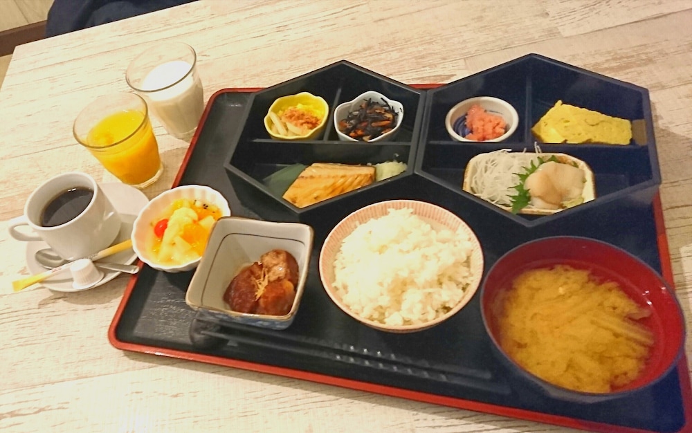 Chitose Daiichi Hotel 33/38