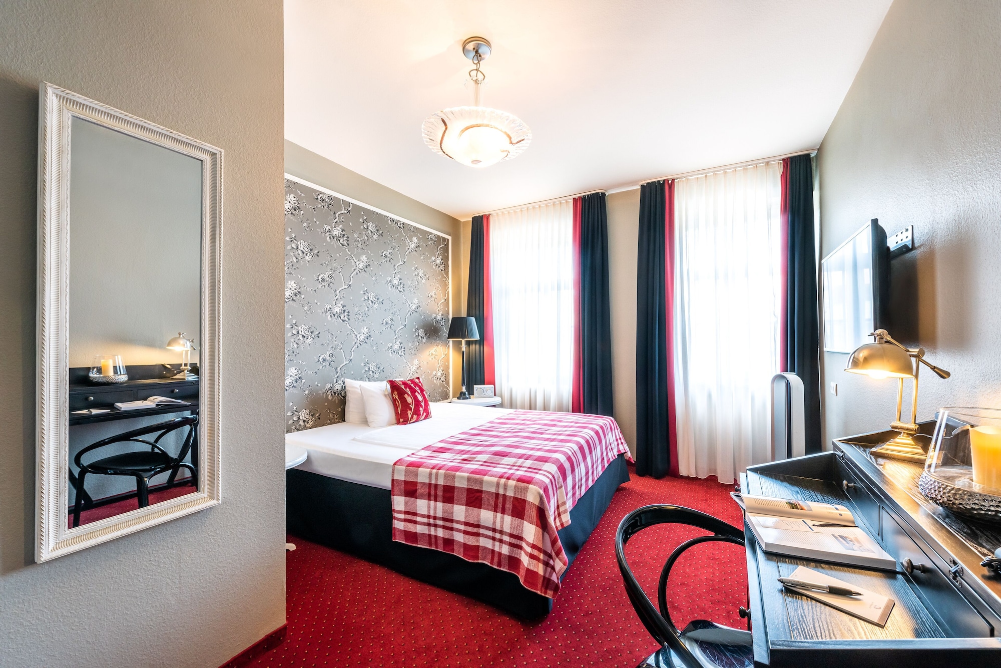 غرفة قياسية بسرير مزدوج، Hotel Wurzburger Hof 3/5