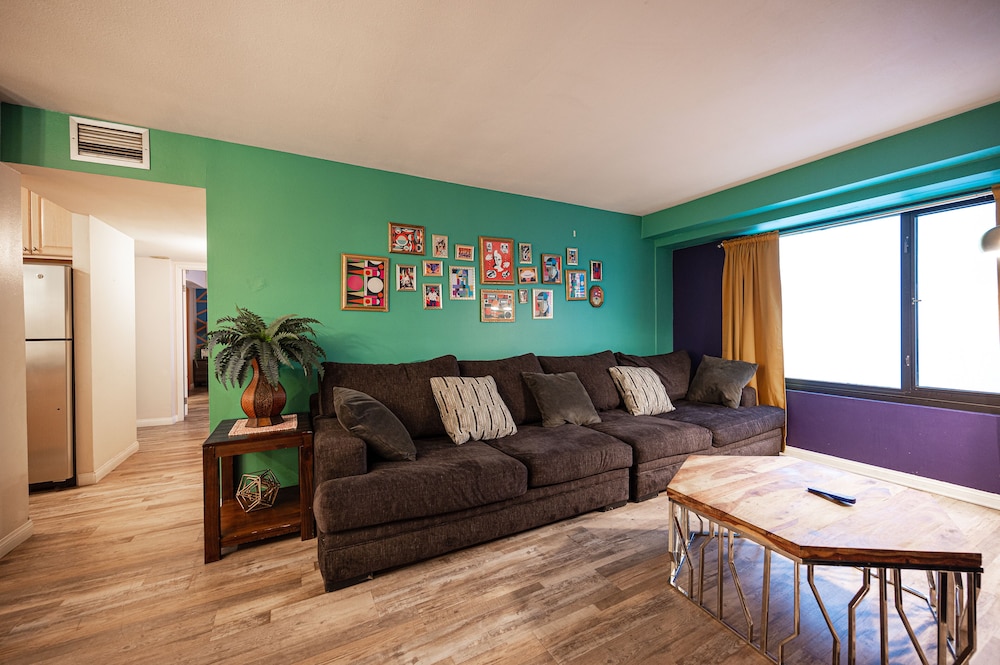 Stay Together Suites 2Bd-2Ba Apartment 35/61