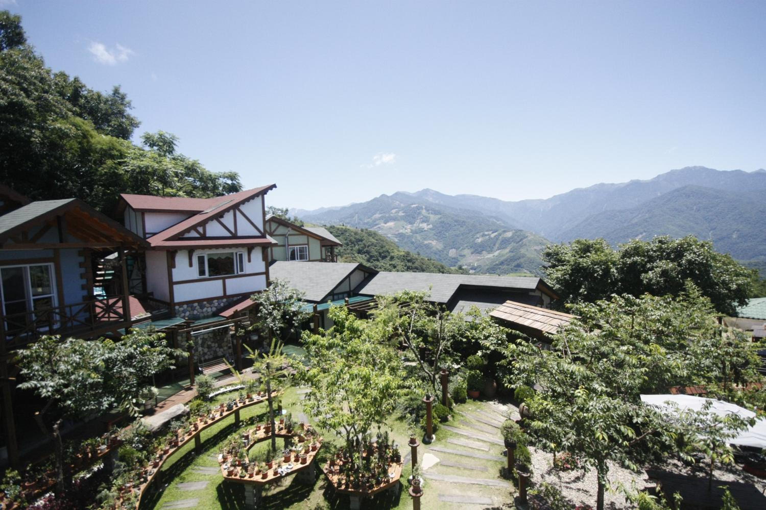 Shiyai Taoyuan B & B 26/30