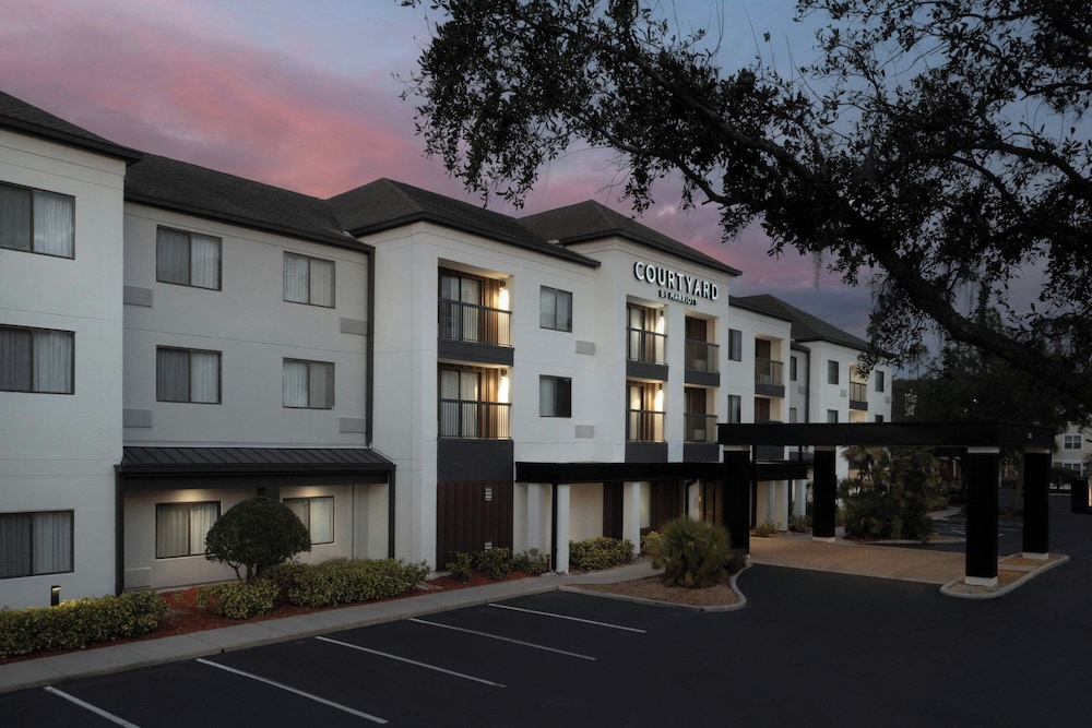 Courtyard By Marriott Lakeland in LAKELAND - FL