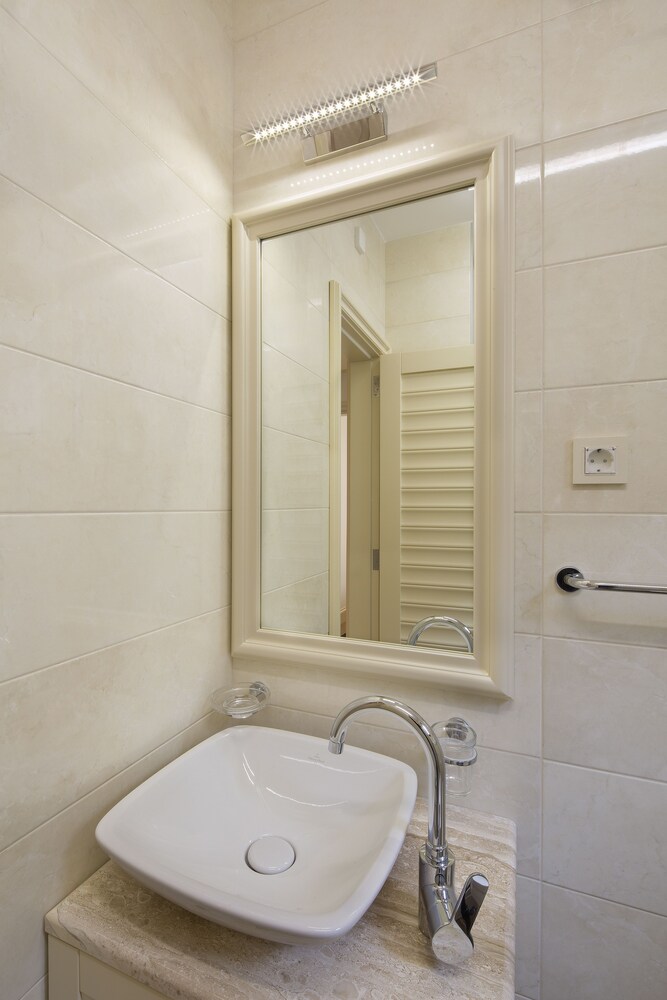 Aparthotel Aria 62/64