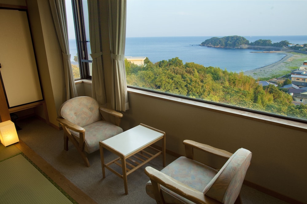 Resort Hills Toyohama SORA no KAZE 39/63