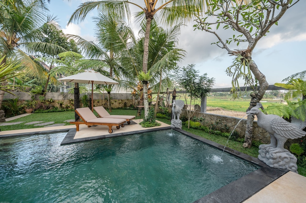 Prabhu Ubud Villa 36/37