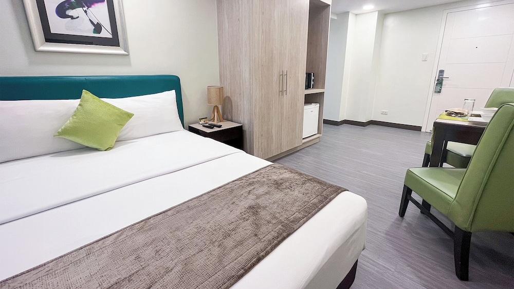 The Exchange Regency Residence Hotel 17/66