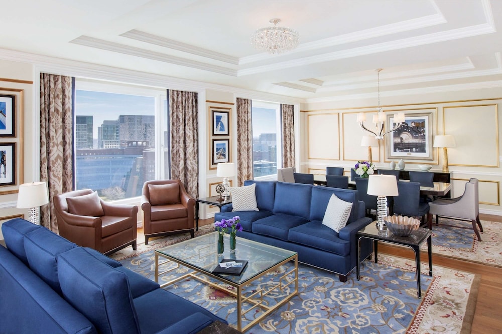 Boston Harbor Hotel 37/71