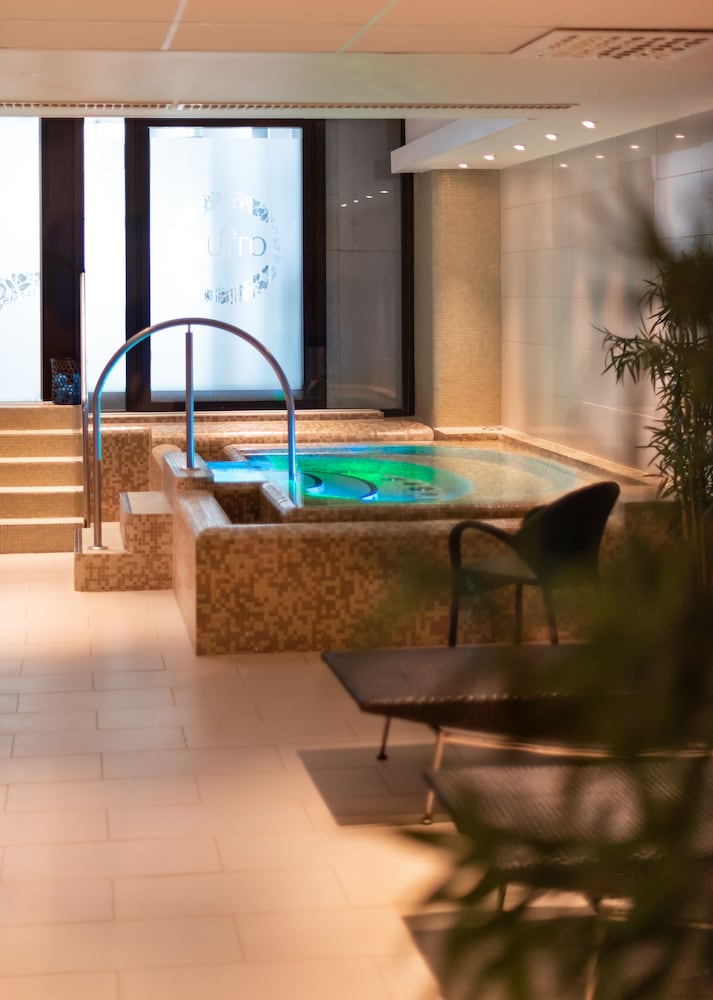 Quality Hotel Strand Gjovik 2/30