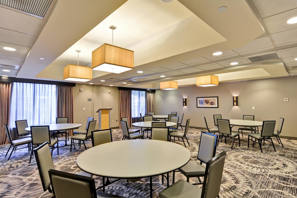 Doubletree By Hilton Baton Rouge 37/44