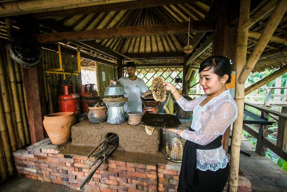 Keramas Sacred River Village 5/50
