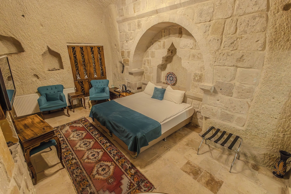 Miracle Cave Hotel 29/50