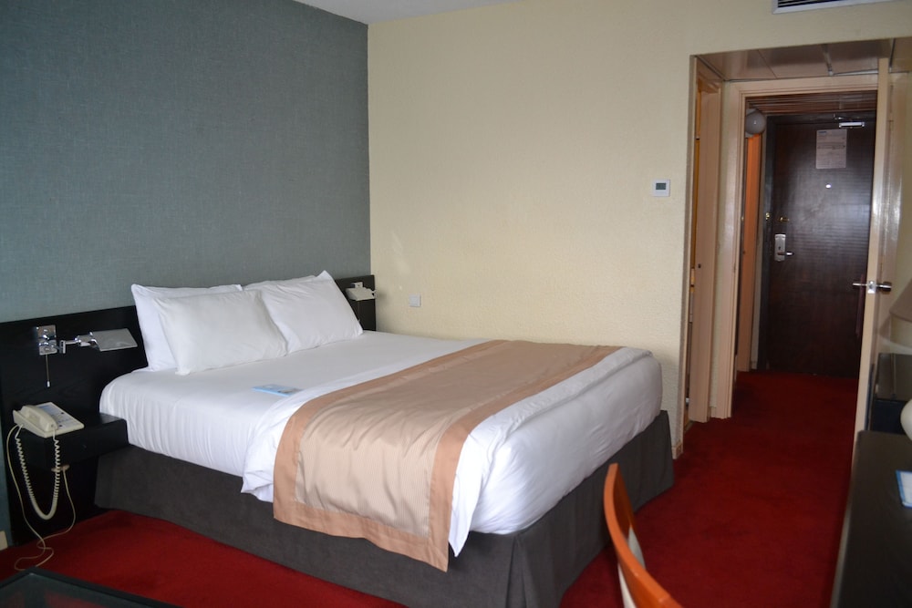 COMFORT, DOUBLE BED, CITY VIEW