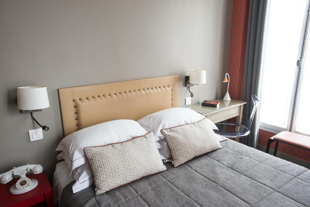 Hotel Apollon Montparnasse 9/43