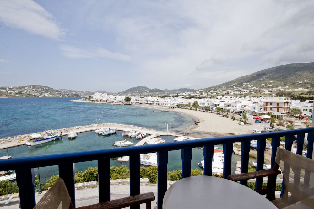 Pandrossos Hotel 45/50
