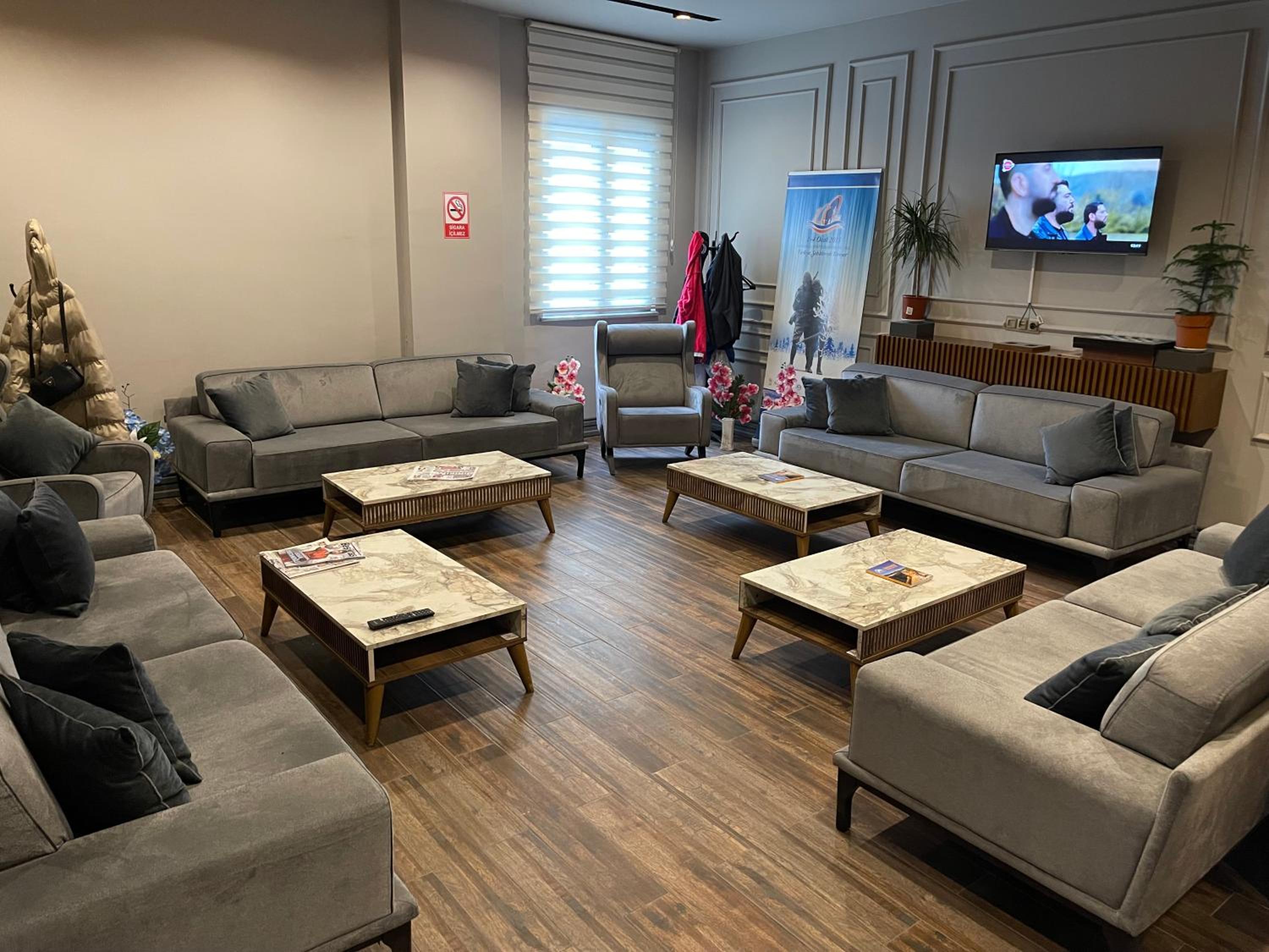 Hotel Aras 27/50