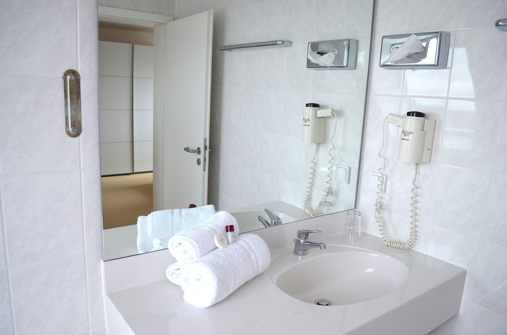 Weber Hotel Mannheim 23/24