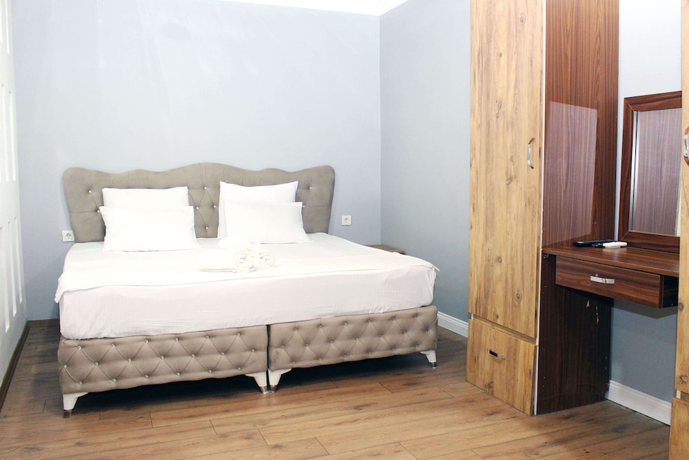 Avist Hotel 23/50
