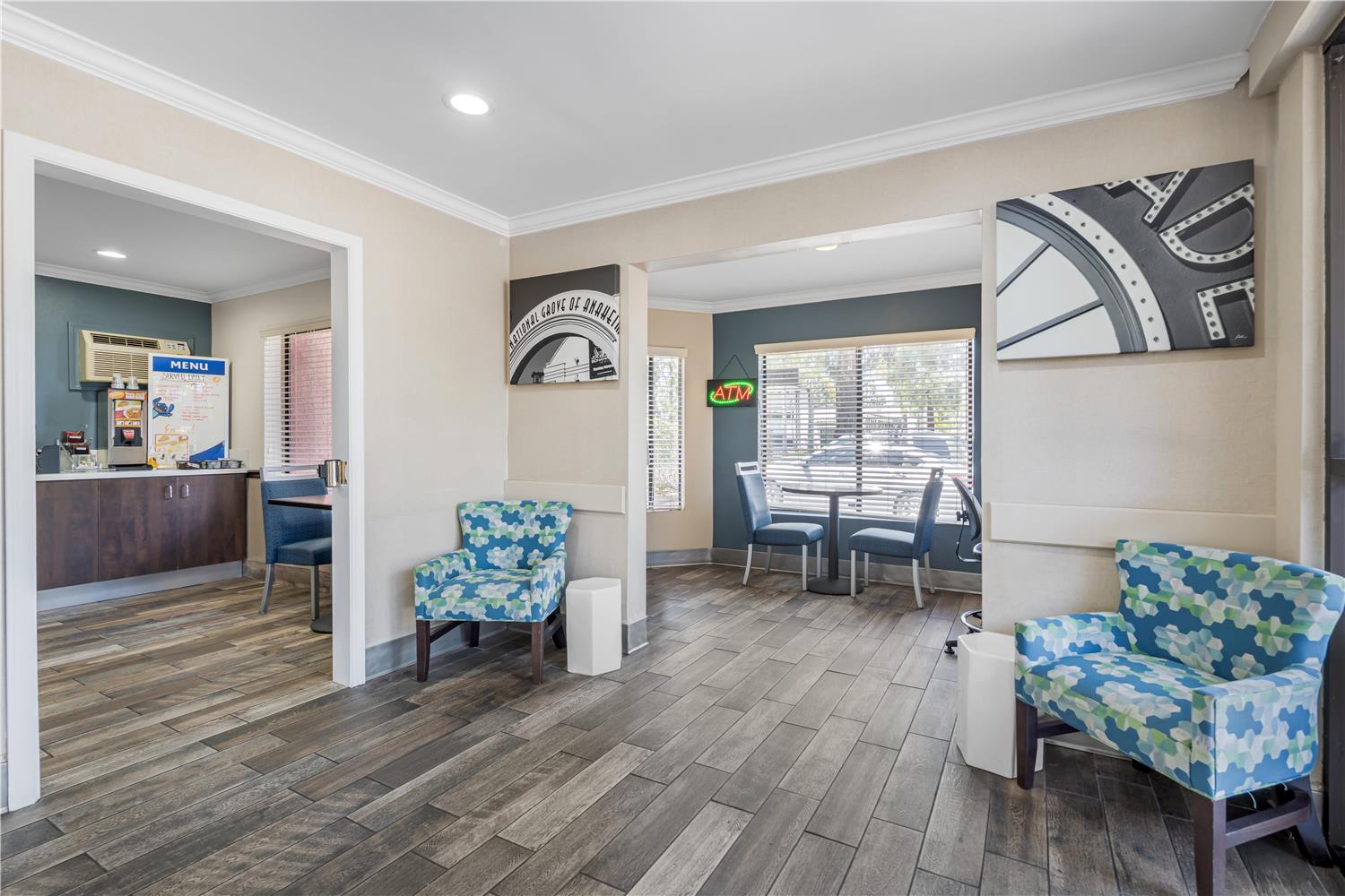 Best Western Courtesy Inn - Anaheim Park Hotel 4/31