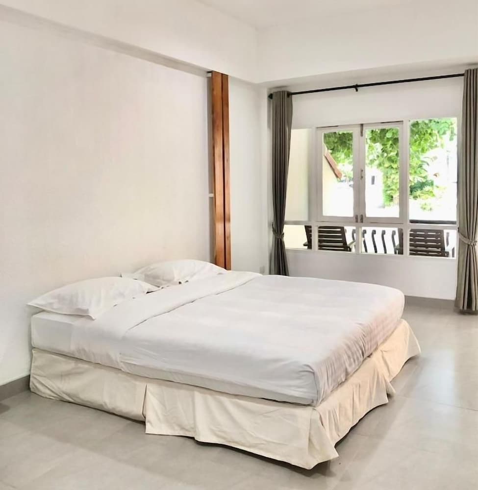 Dad D Resort by Lopburi Inn Resort 28/63