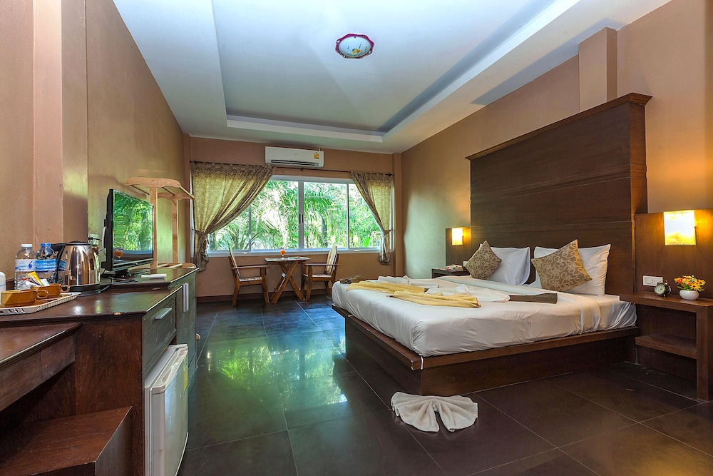 Lanta Klong Nin Beach Resort 29/70