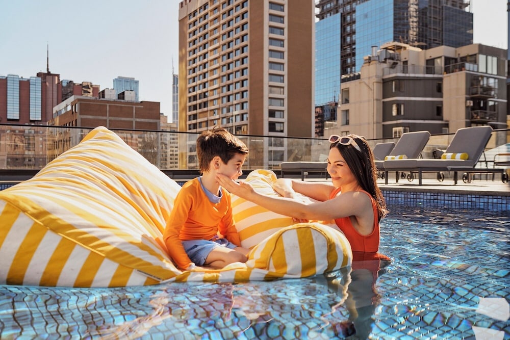 Le Meridien Melbourne 18/50