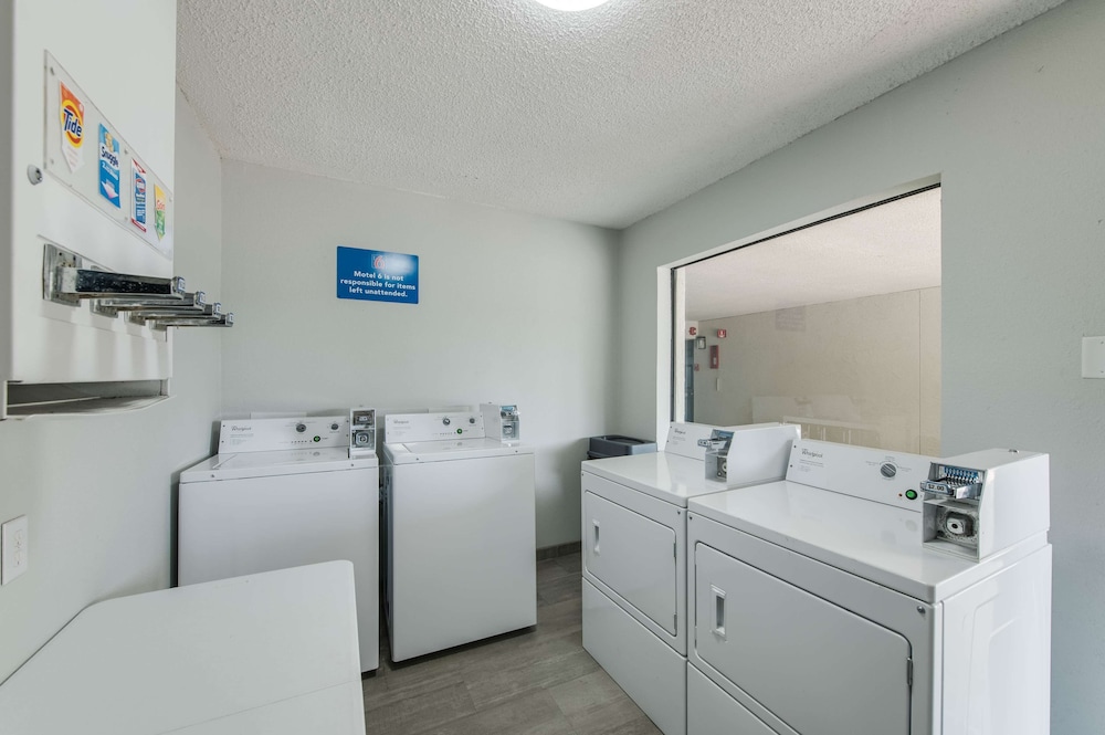 Motel6 Kilgore, TX 27/42