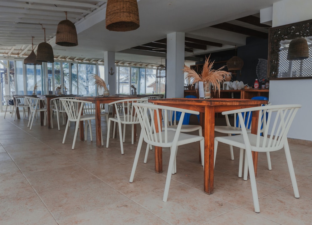 HOTEL SAN LUIS BEACH HOUSE 42/54