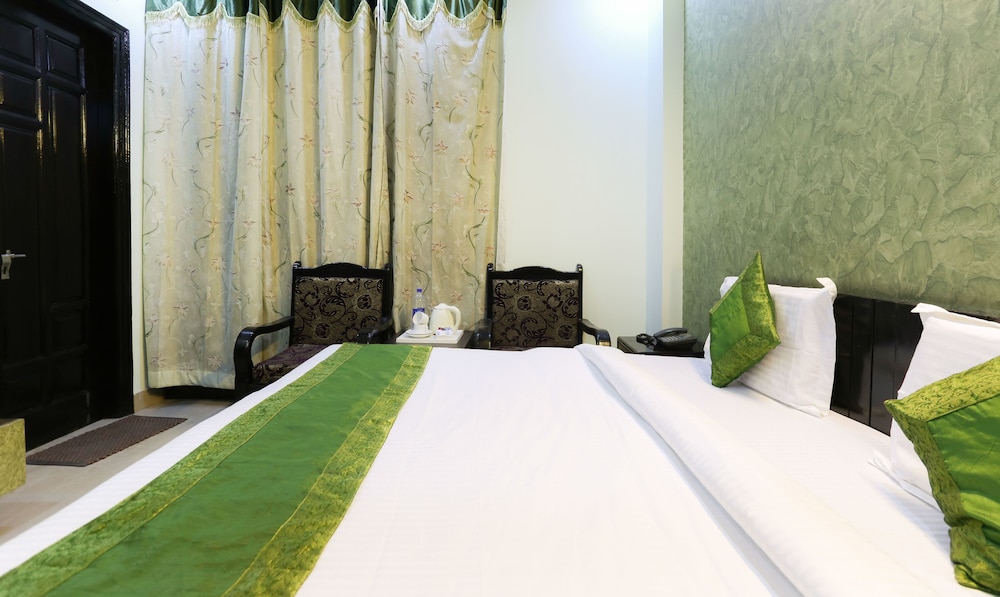 Royal Suites Kasauli 19/50