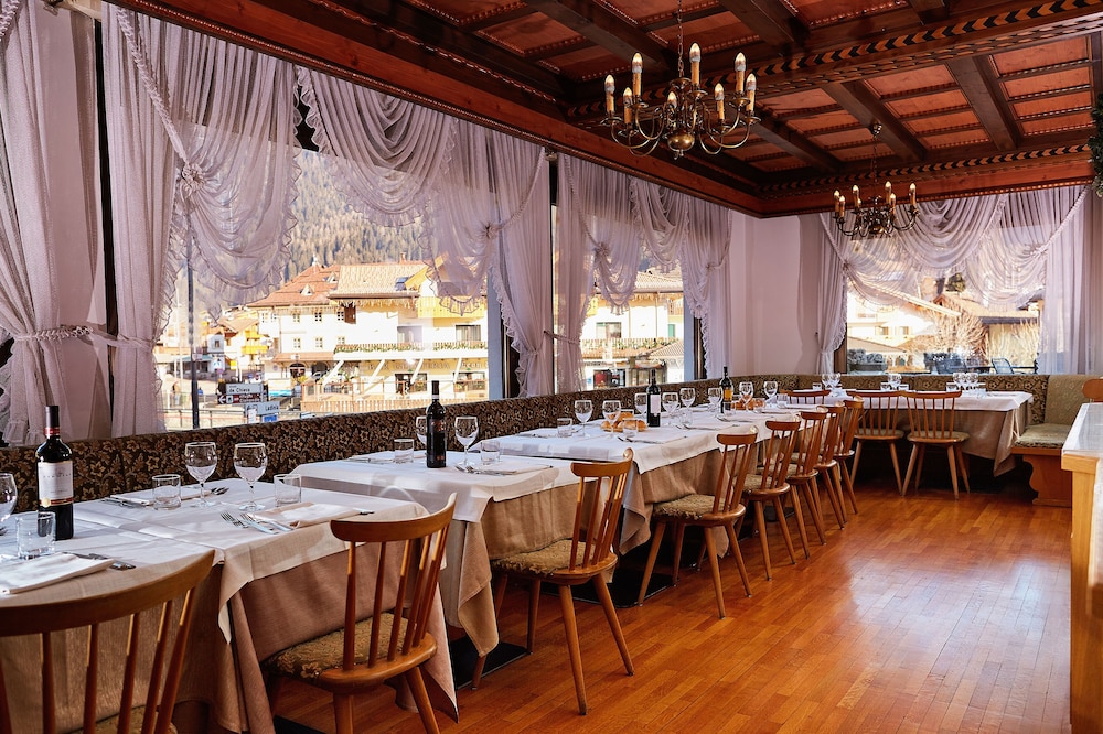 GH Hotel Monzoni 23/46